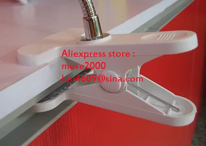 5.5cm spanner Plastic light table Lamp base holder bench plate spring clamp school table or on wall install hole shelf light - Image 2